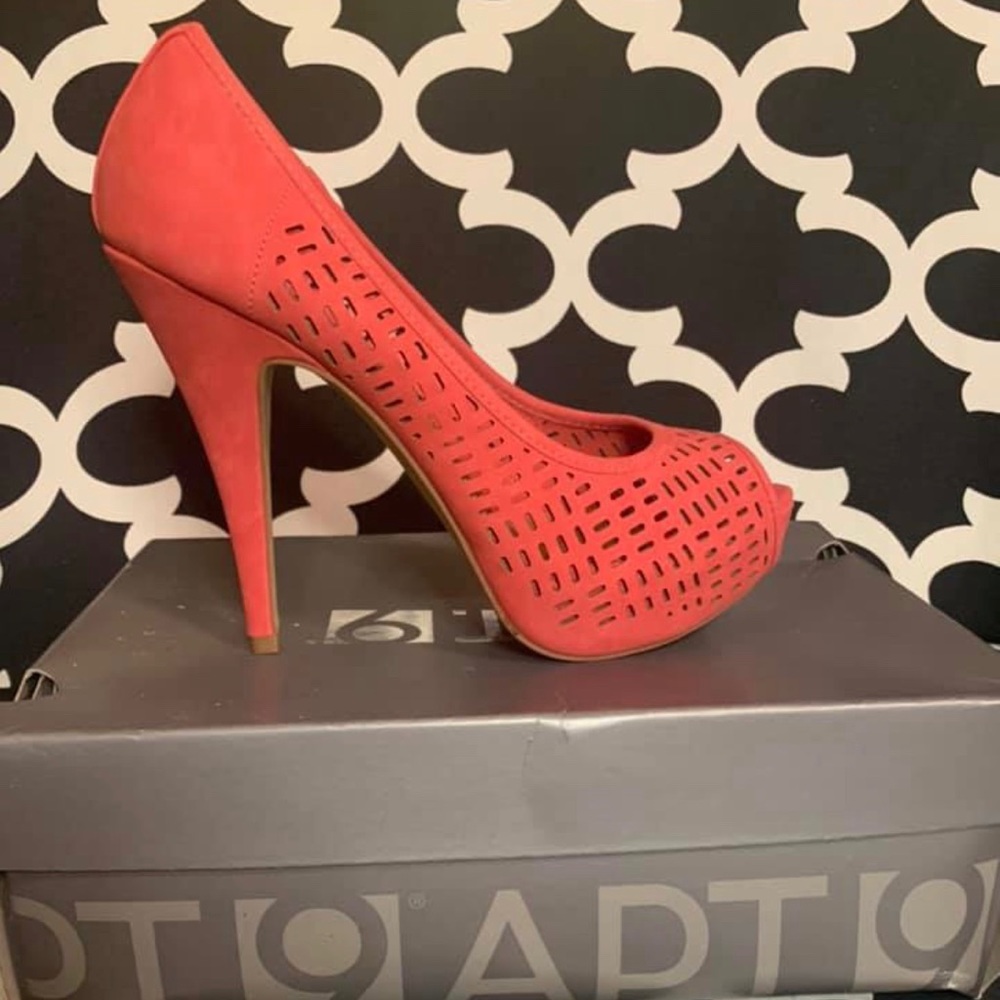 Women’s high heel